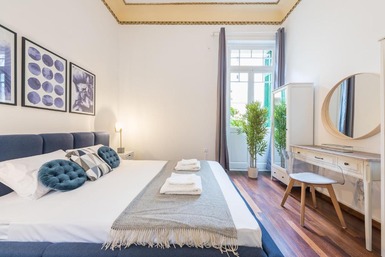 Mavrogenous - The Mansion Apartment Athena Bagian luar foto
