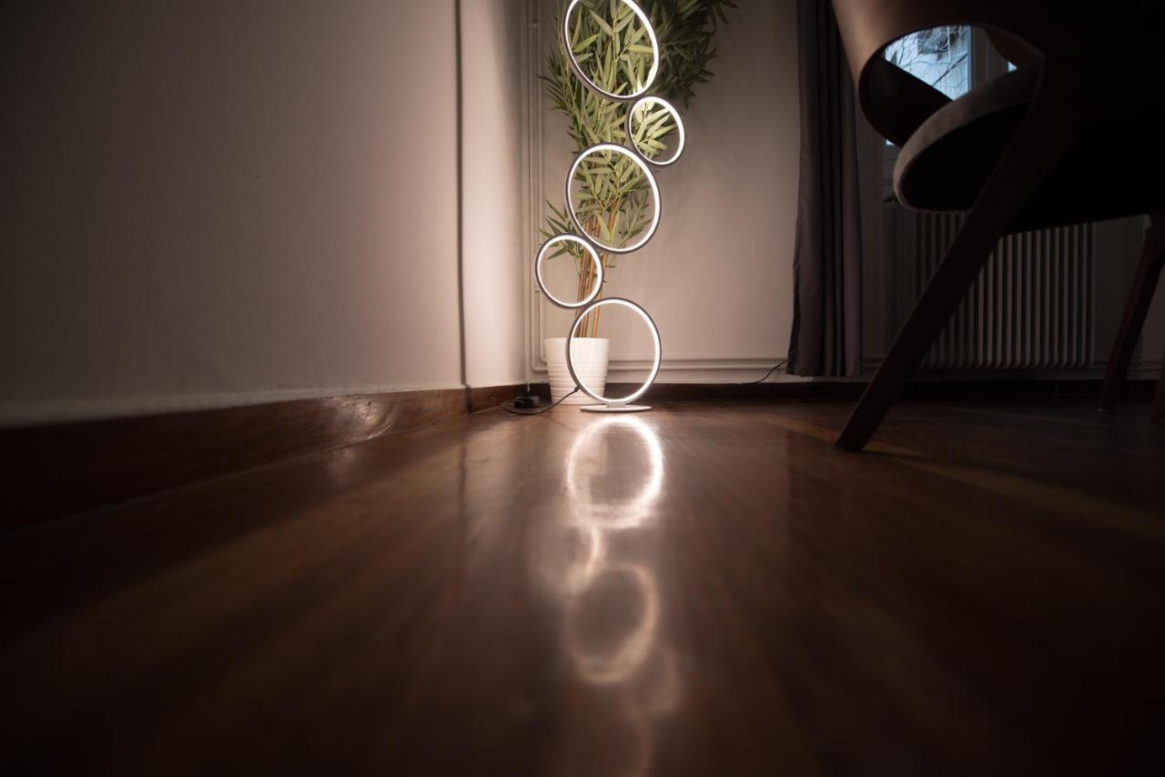 Mavrogenous - The Mansion Apartment Athena Bagian luar foto